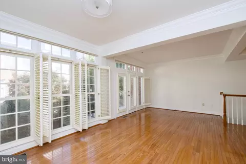 7404 Seneca Ridge Dr, Mclean, VA 22102 photo 5