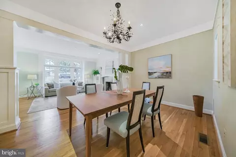 Dining - 2012 Rockingham St, Mclean, VA 22101 photo 1 of 3