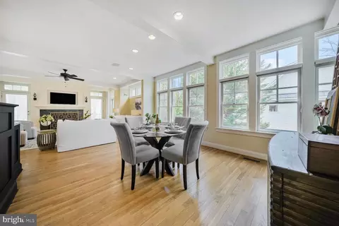 Dining - 2012 Rockingham St, Mclean, VA 22101 photo 2 of 3