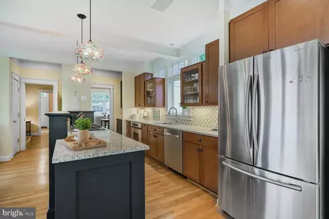Kitchen - 2012 Rockingham St, Mclean, VA 22101 photo 1 of 3