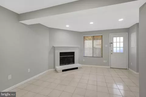 8414 Red Eagle Ct, Lorton, VA 22079 photo 23