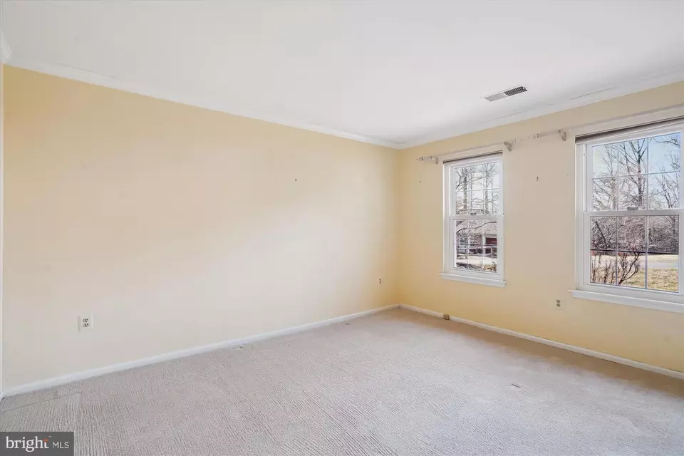 Bedroom - 10525 Brevity Dr, Great Falls, VA 22066 photo 5 of 6