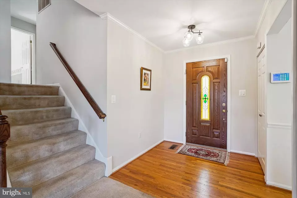Entry Way - 10525 Brevity Dr, Great Falls, VA 22066 photo 2 of 4