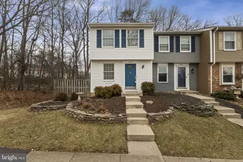 5849 Clarendon Springs Pl, Centreville, VA 20121