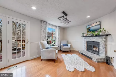 10902 Barton Hill Ct, Reston, VA 20191 photo 12