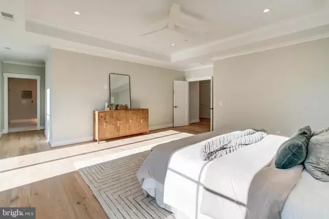 Bedroom - 1806 Dumbarton St, Mclean, VA 22101 photo 1 of 10