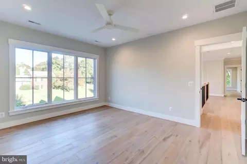 Bedroom - 1806 Dumbarton St, Mclean, VA 22101 photo 7 of 10