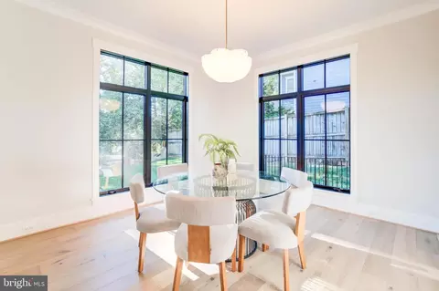 Dining - 1806 Dumbarton St, Mclean, VA 22101 photo 4 of 5