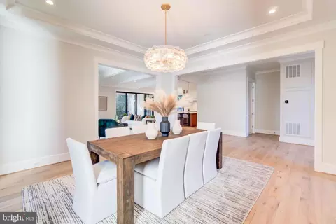 Dining - 1806 Dumbarton St, Mclean, VA 22101 photo 2 of 5