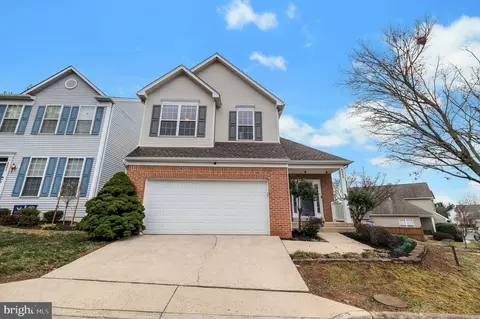 6005 Honnicut Dr, Centreville, VA 20121