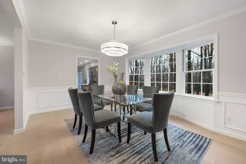 2401 Bugle Ln, Reston, VA 20191 photo 7