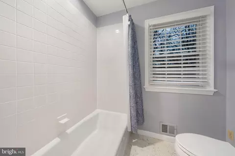 2401 Bugle Ln, Reston, VA 20191 photo 35