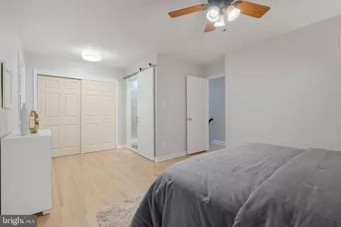 2401 Bugle Ln, Reston, VA 20191 photo 27
