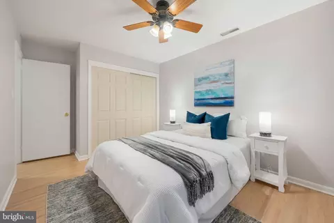 2401 Bugle Ln, Reston, VA 20191 photo 32