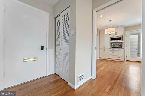 Entry Way - 8317 Mcneil St, Vienna, VA 22180 photo 4 of 6
