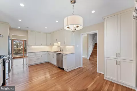 Kitchen - 8317 Mcneil St, Vienna, VA 22180 photo 12 of 13