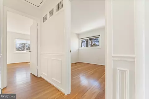 Entry Way - 8317 Mcneil St, Vienna, VA 22180 photo 6 of 6