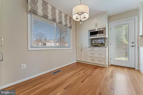 Kitchen - 8317 Mcneil St, Vienna, VA 22180 photo 1 of 13