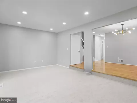6840 Clowser Ct, Springfield, VA 22150 photo 10