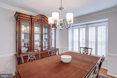 7447 Quincy Hall Ct, Springfield, VA 22153 photo 13
