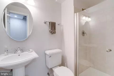 7447 Quincy Hall Ct, Springfield, VA 22153 photo 26