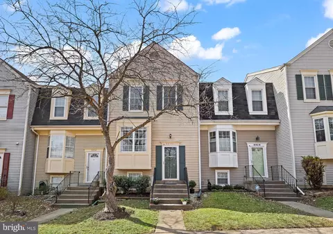 8930 Waites Way, Lorton, VA 22079