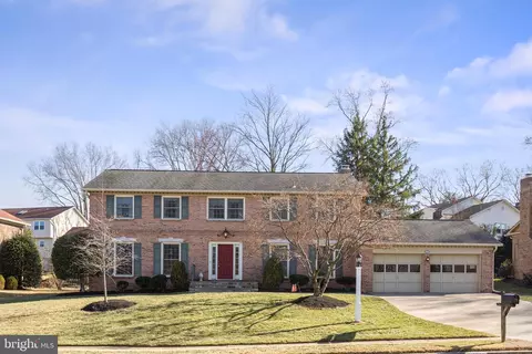 3711 Millbank Ct, Fairfax, VA 22031