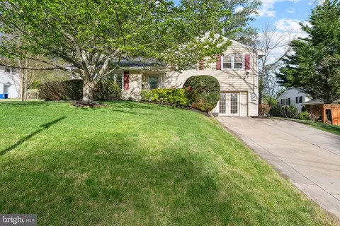 6213 Kentland St, Springfield, VA 22150 photo 2