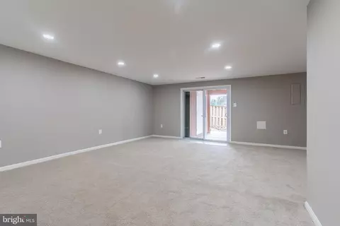 7324 Stream Way, Springfield, VA 22152 photo 11