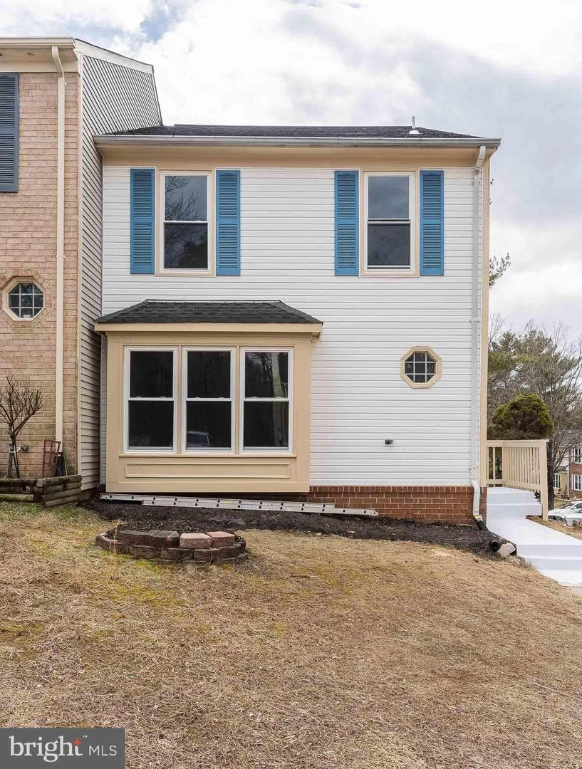 7324 Stream Way, Springfield, VA 22152 photo 3