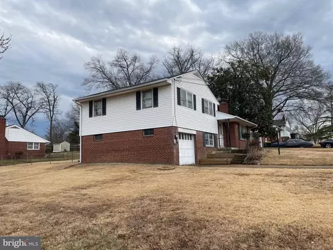 5409 Montgomery St, Springfield, VA 22151