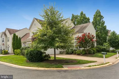 12513 Fox View Way, Reston, VA 20191
