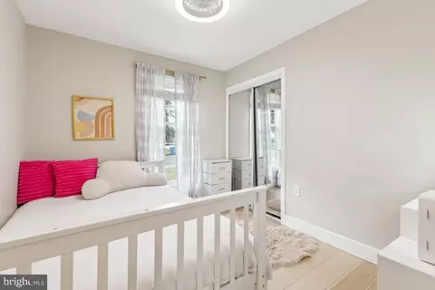 Bedroom - 9074 Brook Ford Rd, Burke, VA 22015 photo 1 of 8