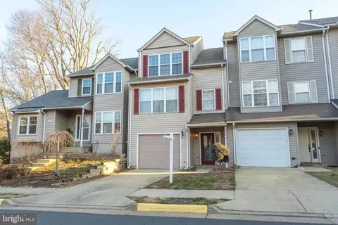 13514 Darter Ct, Clifton, VA 20124