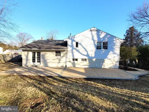 7319 Gresham St, Springfield, VA 22151 photo 6