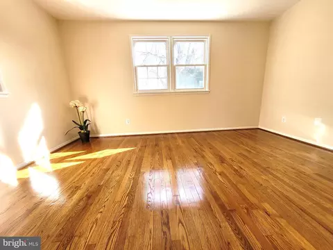 7319 Gresham St, Springfield, VA 22151 photo 20