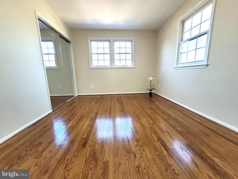 7319 Gresham St, Springfield, VA 22151 photo 23