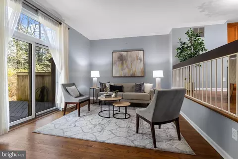 Living - 2010 Golf Course Dr, Reston, VA 20191 photo 1 of 4