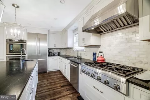 Kitchen - 1709 Forest Ln, Mclean, VA 22101 photo 2 of 5