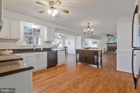 774 3rd St, Herndon, VA 20170 photo 24