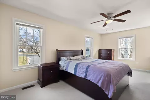 Bedroom - 7318 Spring View Ct, Springfield, VA 22153 photo 1 of 7