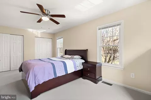Bedroom - 7318 Spring View Ct, Springfield, VA 22153 photo 3 of 7