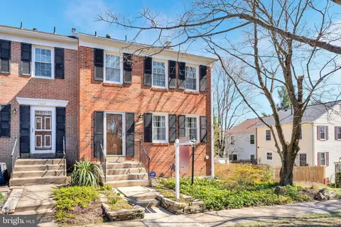 5490 Lighthouse Ln, Burke, VA 22015