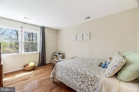 1035 Gelston Cir, Mclean, VA 22102 photo 39