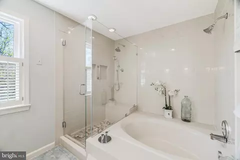 1035 Gelston Cir, Mclean, VA 22102 photo 34