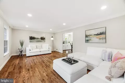 1035 Gelston Cir, Mclean, VA 22102 photo 23