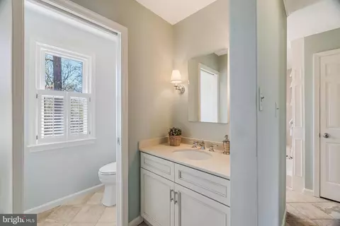 1035 Gelston Cir, Mclean, VA 22102 photo 35