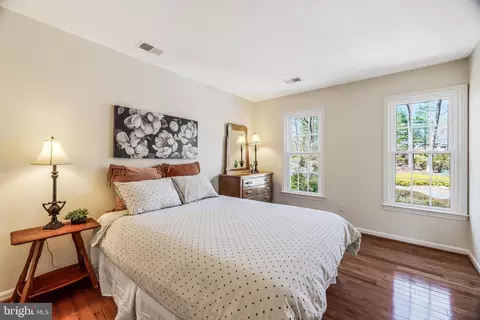 1035 Gelston Cir, Mclean, VA 22102 photo 36