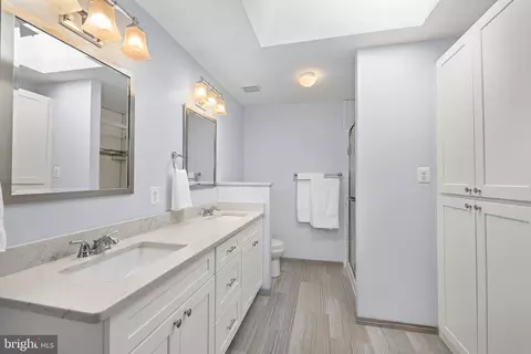 9715 Biggers Rd, Burke, VA 22015 photo 31
