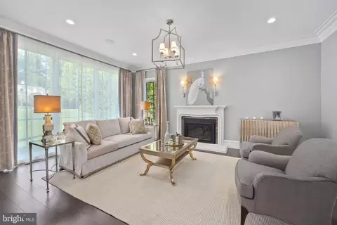 Living - 7805 Grovemont Dr, Mclean, VA 22102 photo 4 of 6